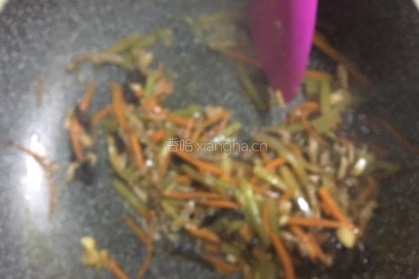 儿童鱼香肉丝的做法图解8