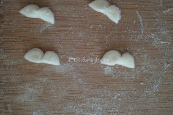 复活节的兔子的做法图解12