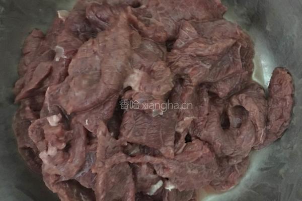 水煮牛肉片的做法图解3