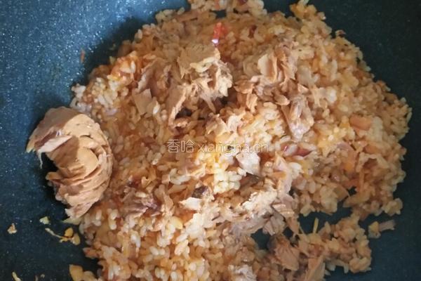 泡菜炒饭的做法图解4