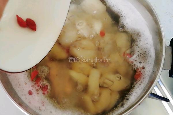 荸荠枸杞冰糖茶的做法图解5