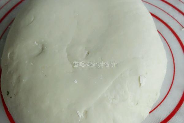 猪肉香芹馅饺子的做法图解4