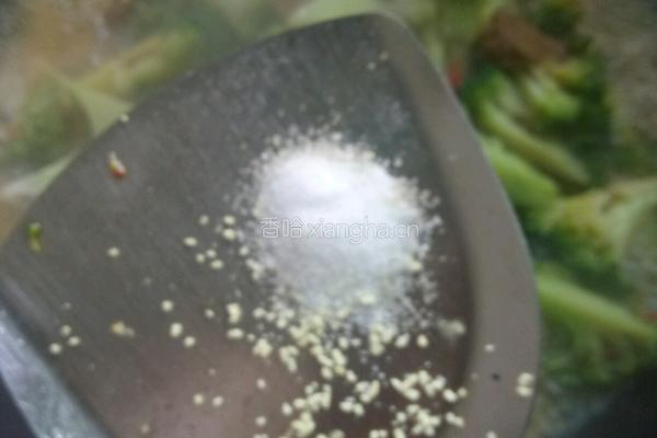 西兰花炒牛肉的做法图解10