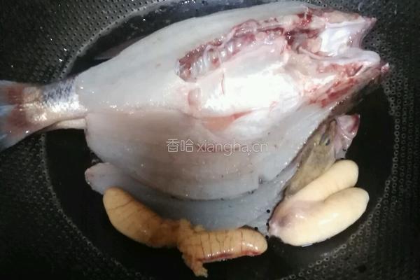 红烧鲈鱼的做法图解3