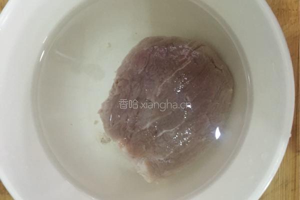 玉米鲜肉锅贴的做法图解2