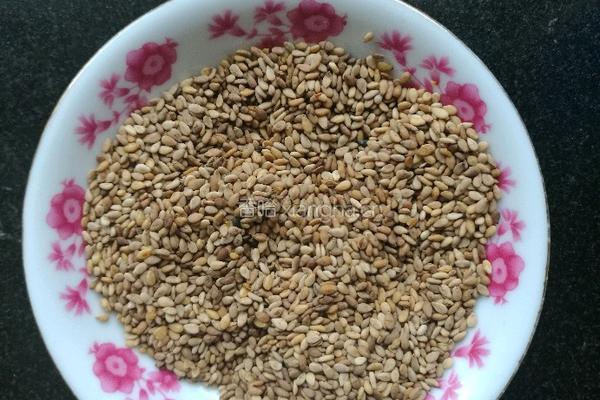 芝麻香蕉饼的做法图解6
