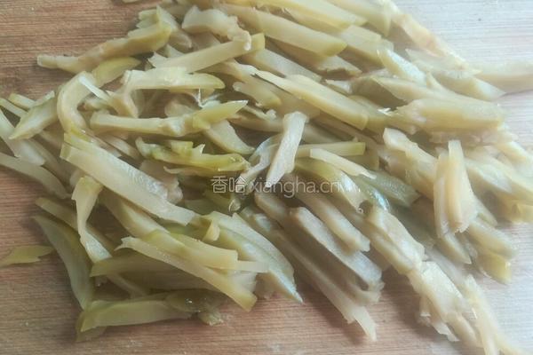 榨菜肉丝的做法图解2