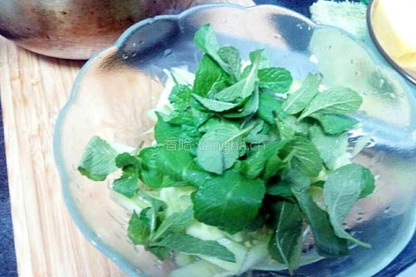 黄瓜薄荷拌绿豆粉皮的做法图解3