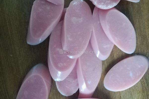 黄瓜火腿炒蛋的做法图解1
