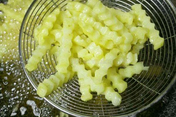 风味狼牙土豆条的做法图解3
