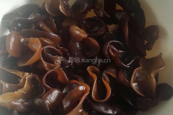 山药炒木耳的做法图解2