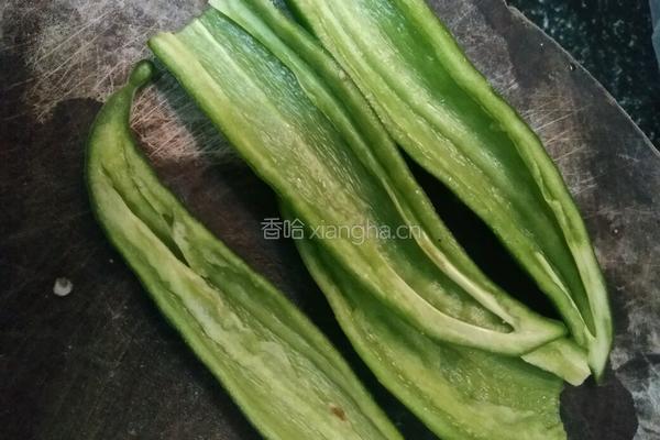 酿辣椒（让辣椒）的做法图解1
