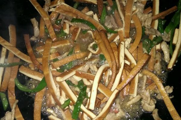 豆干炒肉的做法图解6