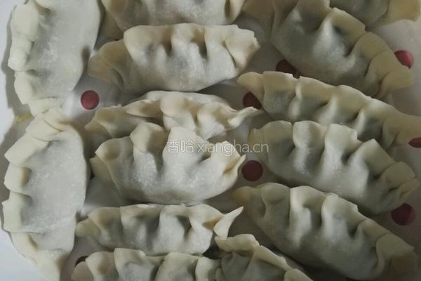 胡萝卜香菇猪肉饺