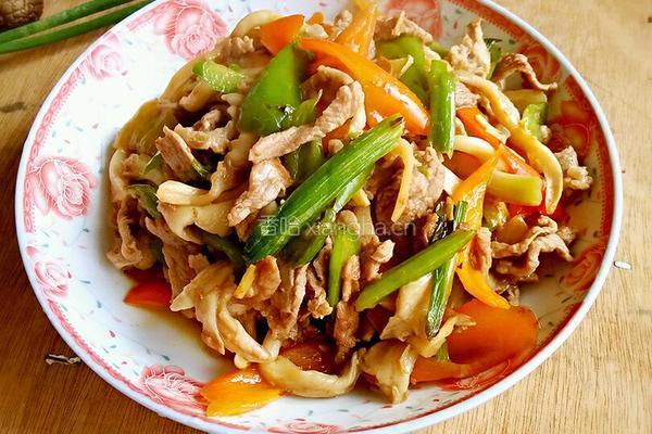 蘑菇炒肉的做法图解6