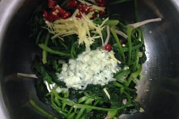 凉拌菠菜的做法图解4