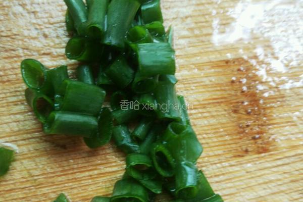 蘑菇鸡蛋汤的做法图解3