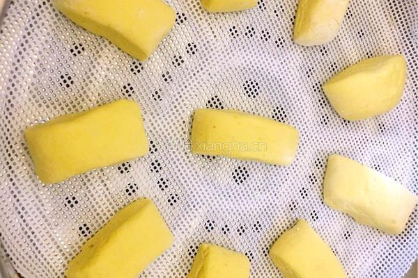 我的红豆薏米百合汤，你的玉米馒头～的做法图解1