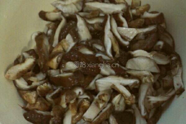 海兔烩蘑菇的做法图解2