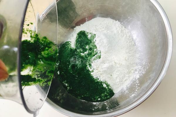 菠菜手擀面的做法图解5