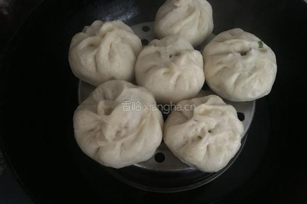 胡萝卜豆腐猪肉馅包子的做法图解21
