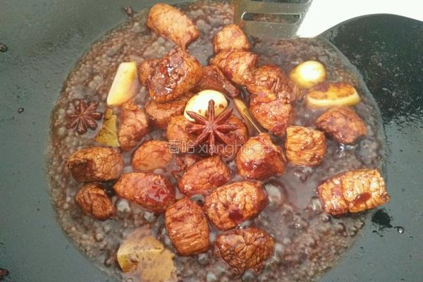 土豆烧牛肉的做法图解3