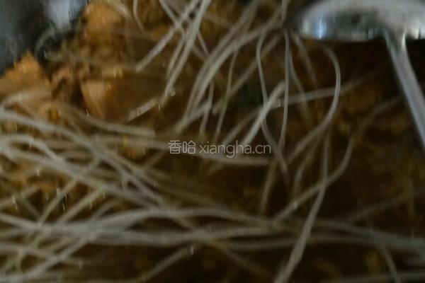 酸菜五花肉粉条的做法图解11