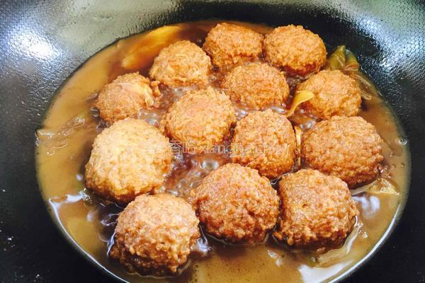 红烧肉丸包鹌鹑蛋的做法图解25