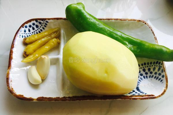 双椒土豆丝的做法图解1