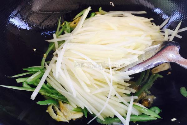 双椒土豆丝的做法图解5