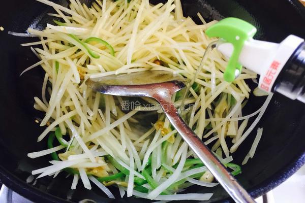 双椒土豆丝的做法图解6