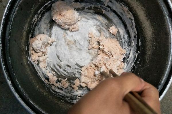 宝宝辅食之蝴蝶面的做法图解4