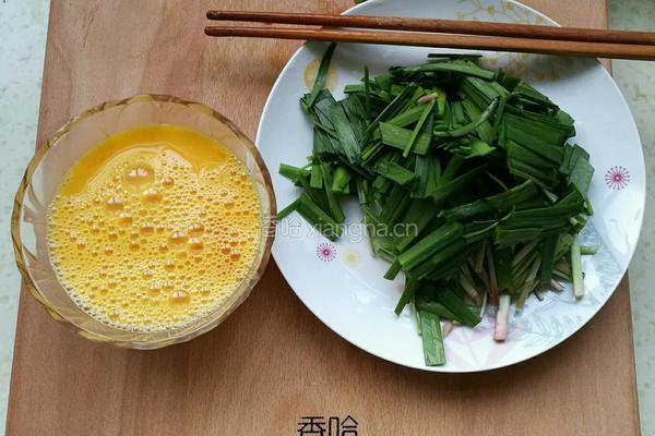 韭菜炒鹅蛋的做法图解1