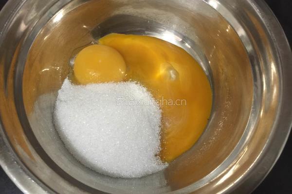 奶油冰淇淋的做法图解1