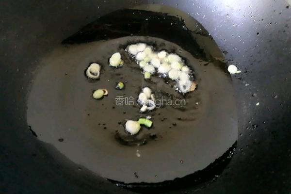 蒜苔腊肠小炒的做法图解3