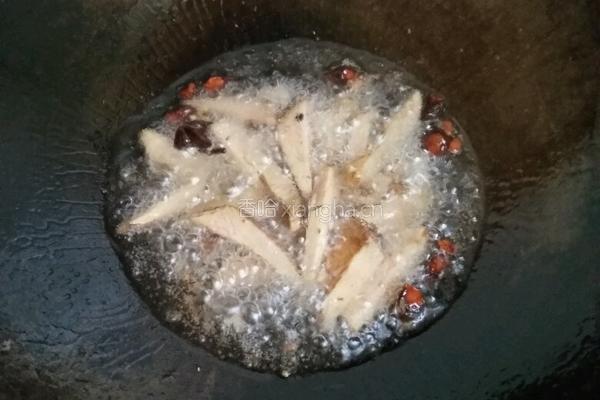 腊肉炒饼的做法图解6