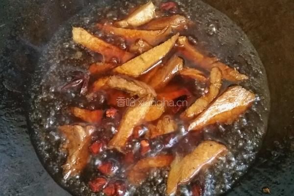 腊肉炒饼的做法图解7