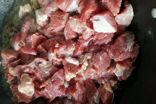 萝卜炖牛肉的做法图解6