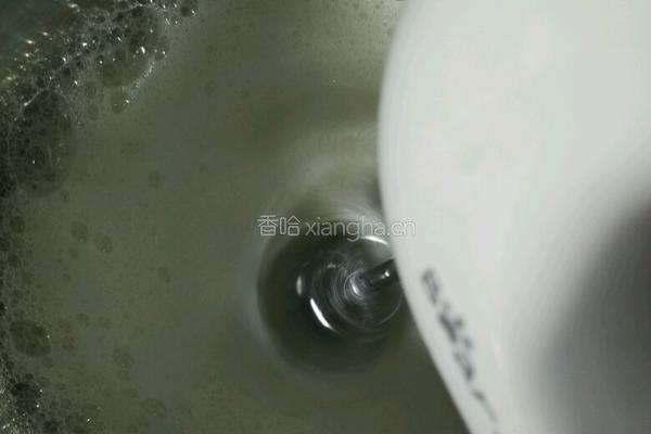 猫咪蛋糕卷的做法图解3