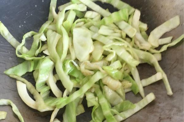 清炒卷心菜的做法图解4