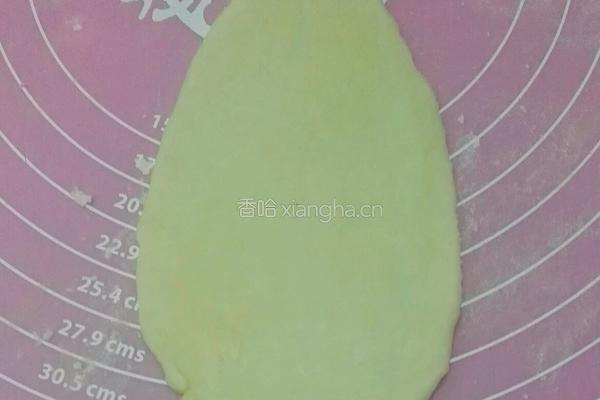 红豆沙•梅花酥的做法图解5