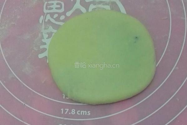 红豆沙•梅花酥的做法图解12
