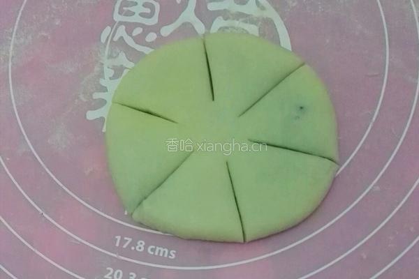 红豆沙•梅花酥的做法图解13