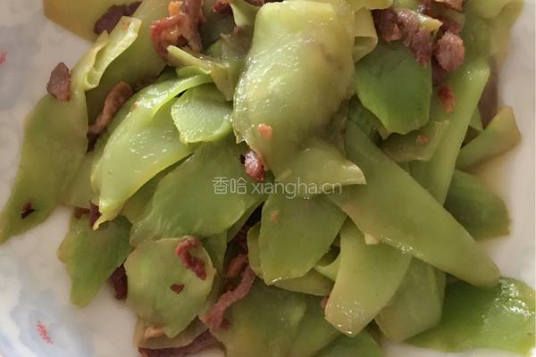 土猪肉炒莴笋片的做法图解6