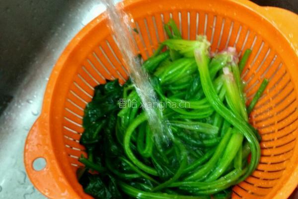 菠菜炒鸡蛋的做法图解5
