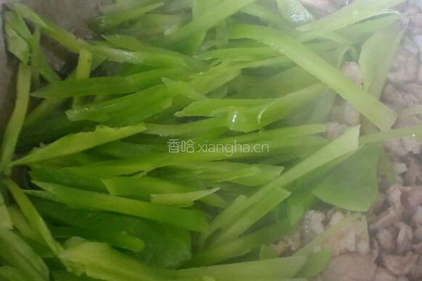 青笋炒肉的做法图解6