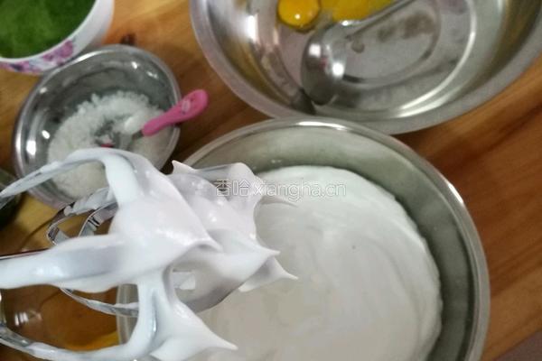 菠菜蛋糕()和这个春天更配哦的做法图解4