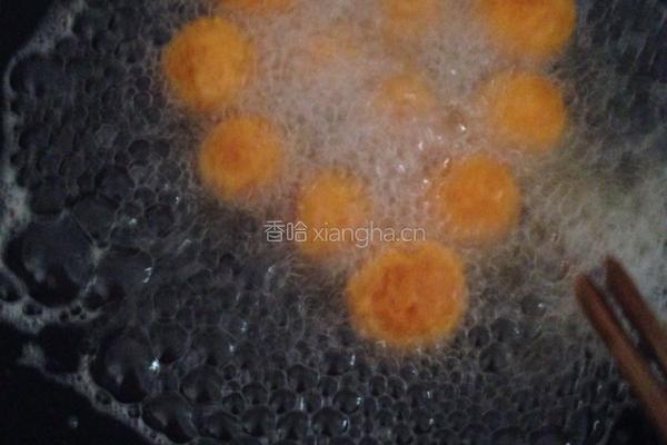 炸红薯丸子的做法图解8