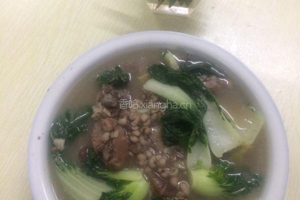 奶白菜三豆汤
