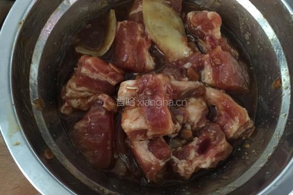 黄豆酱蒸排骨的做法图解2